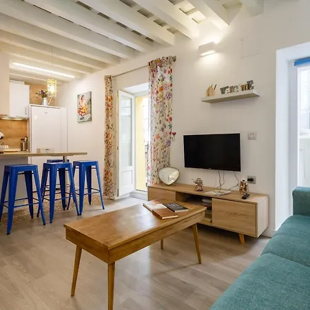 Apartamentos Loto Y Liz By Cadiz4Rentals Exterior photo